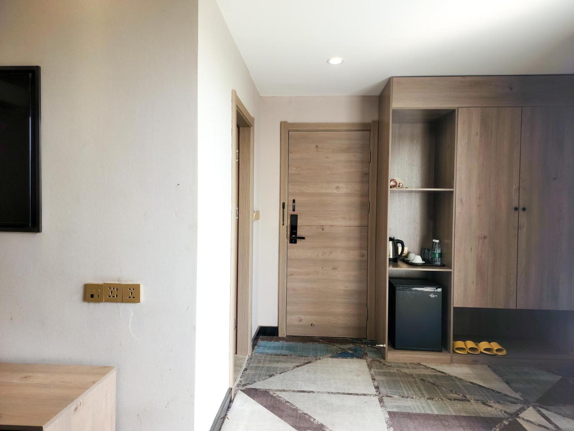 889 Boutique Hotel プノンペン エクステリア 写真