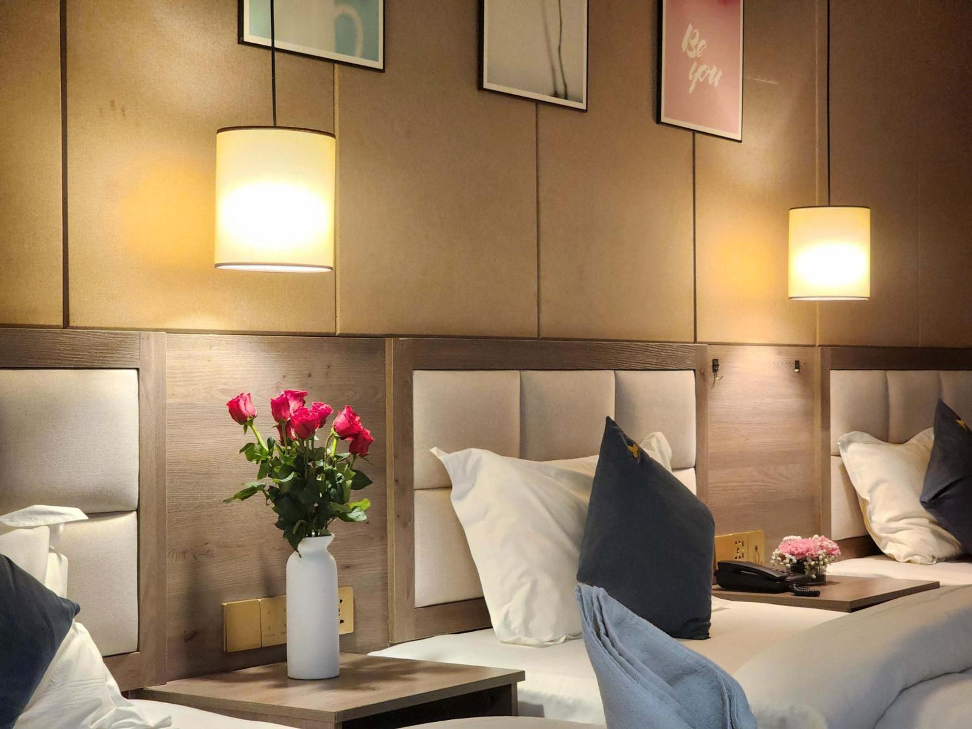 889 Boutique Hotel プノンペン エクステリア 写真