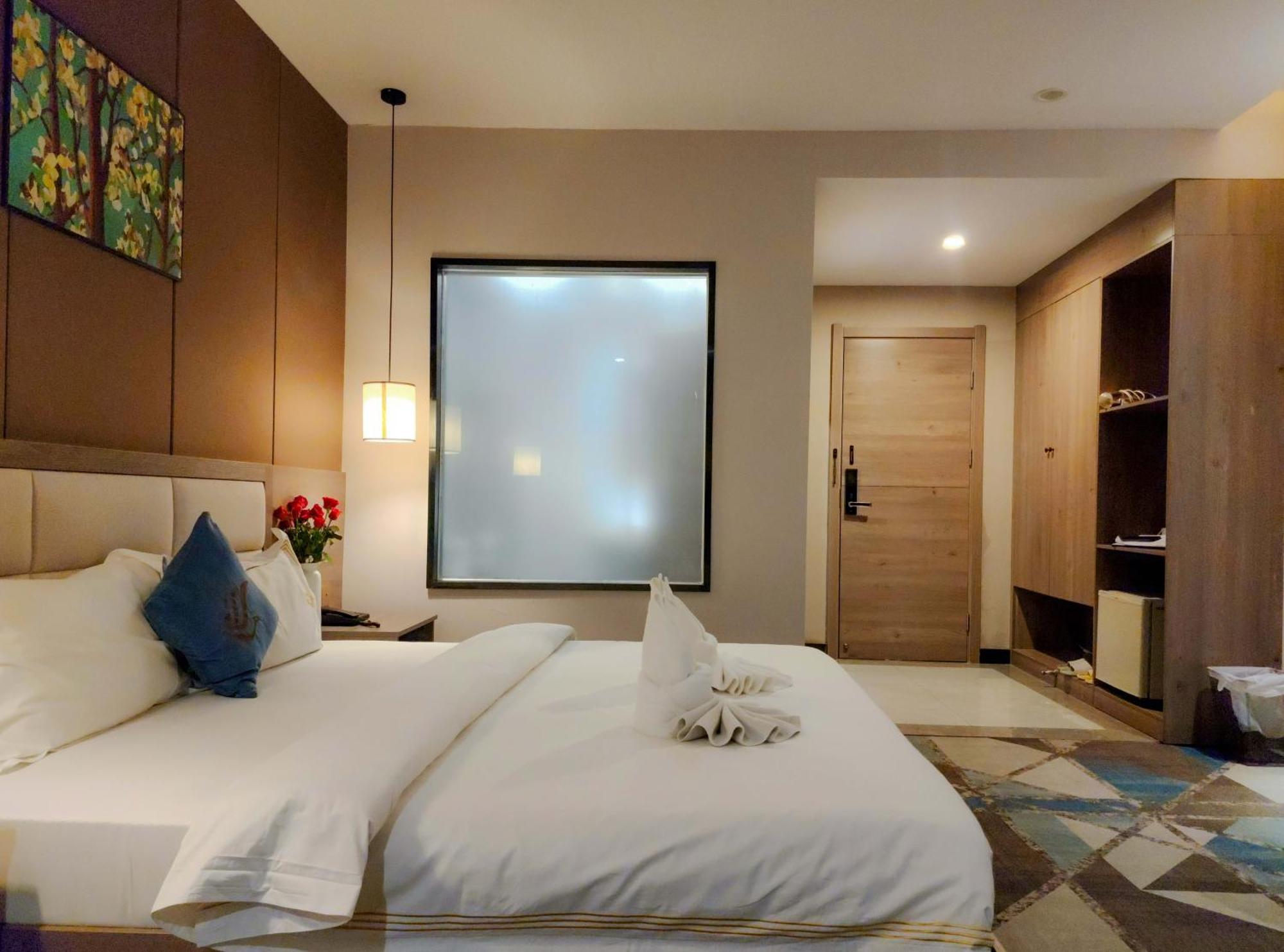 889 Boutique Hotel プノンペン エクステリア 写真