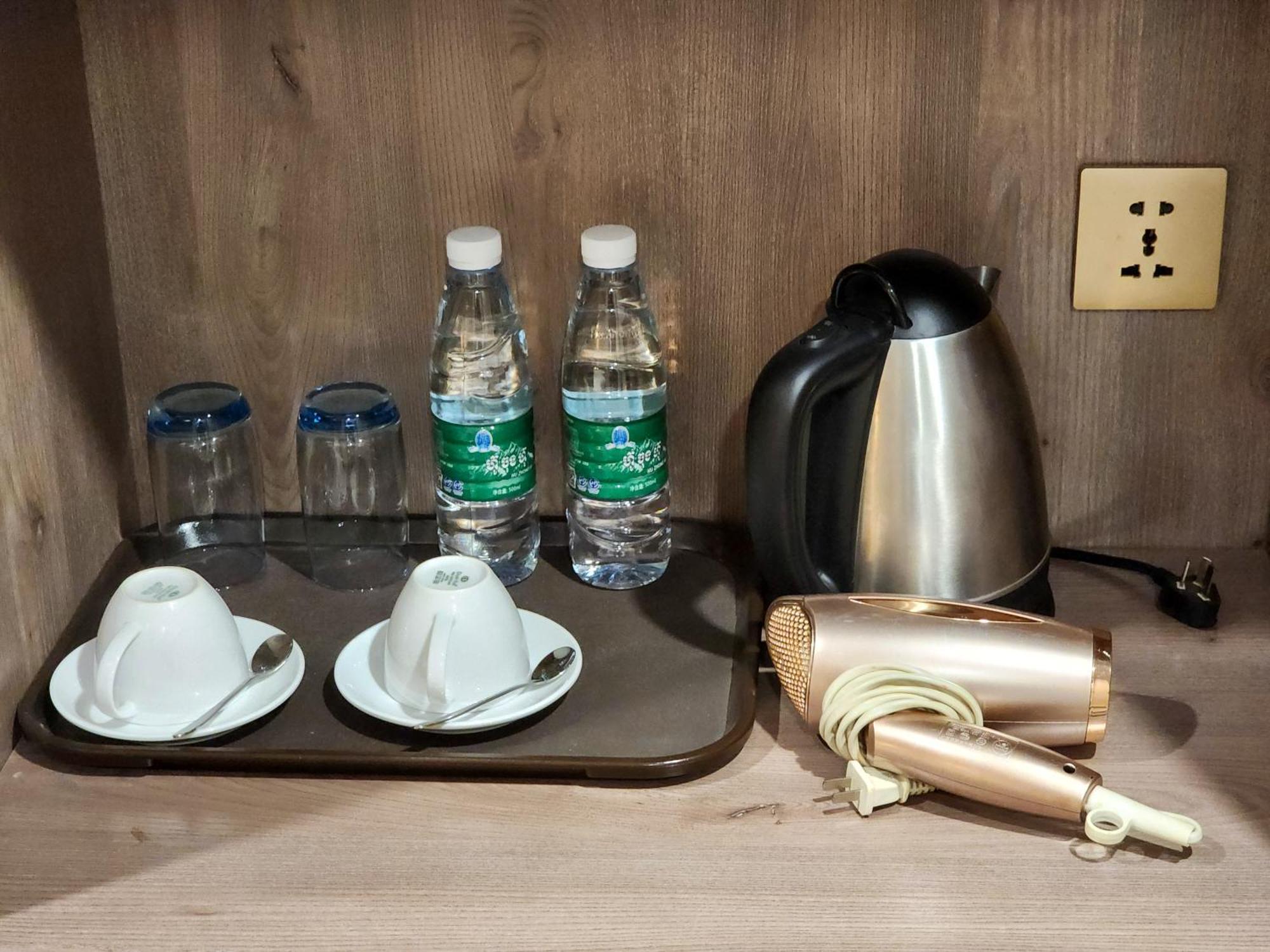 889 Boutique Hotel プノンペン エクステリア 写真